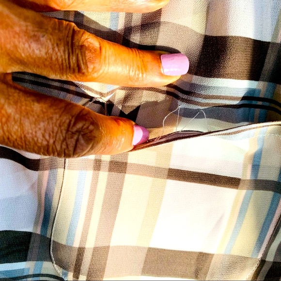 ✨ VINCE CAMUTO✨ Oversized High-Low Plaid Blouse - Picture 8 of 16